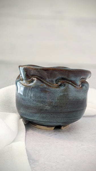 Planter/Vase- Small Waves