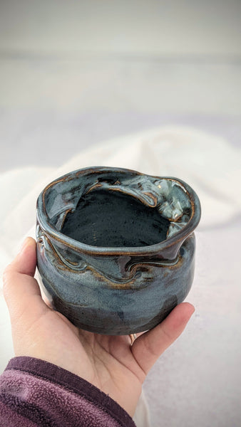 Planter/Vase- Small Waves