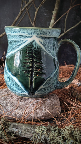 Mug: Diamond Pines