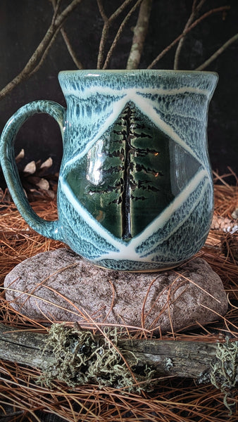 Mug: Diamond Pines