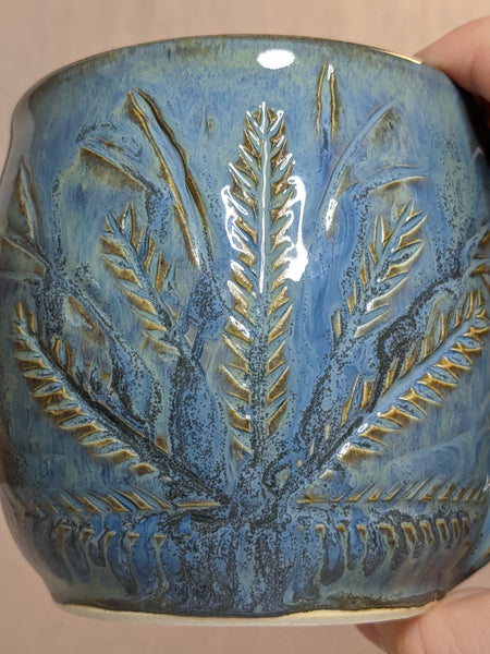 Mug: Cinquefoil Leaf