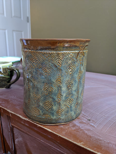 Utensil Holder: Chevron
